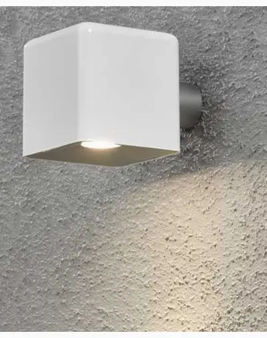 Konstsmide Amalfi vegglampe 3W 12V hvit plast ink trafo + sladd. 7681-200
