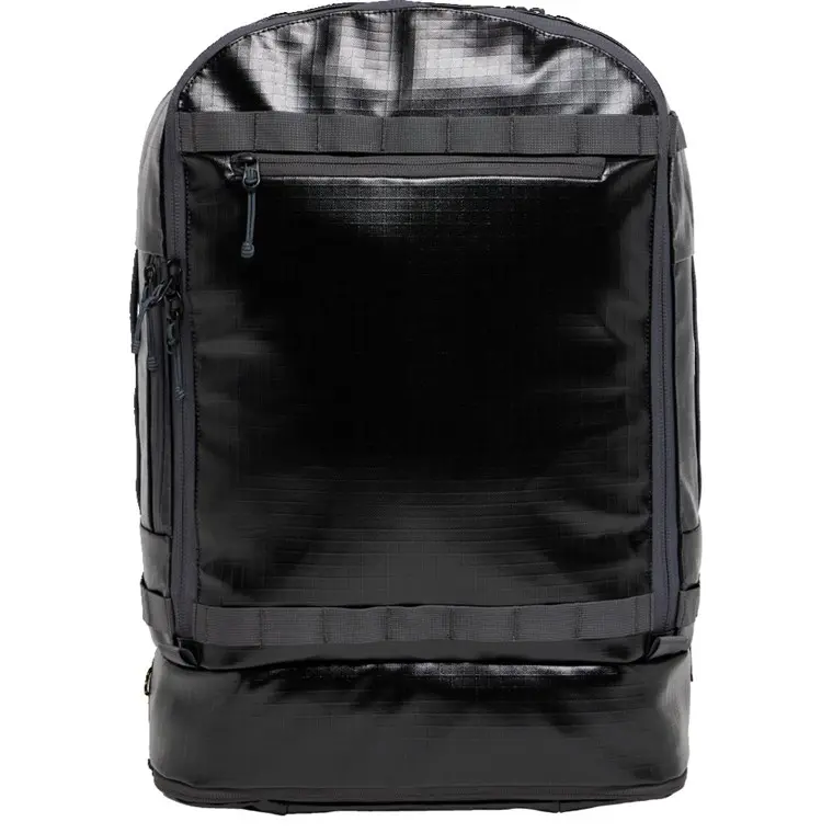 Haglöfs Magma 42L True Black/Magnetite