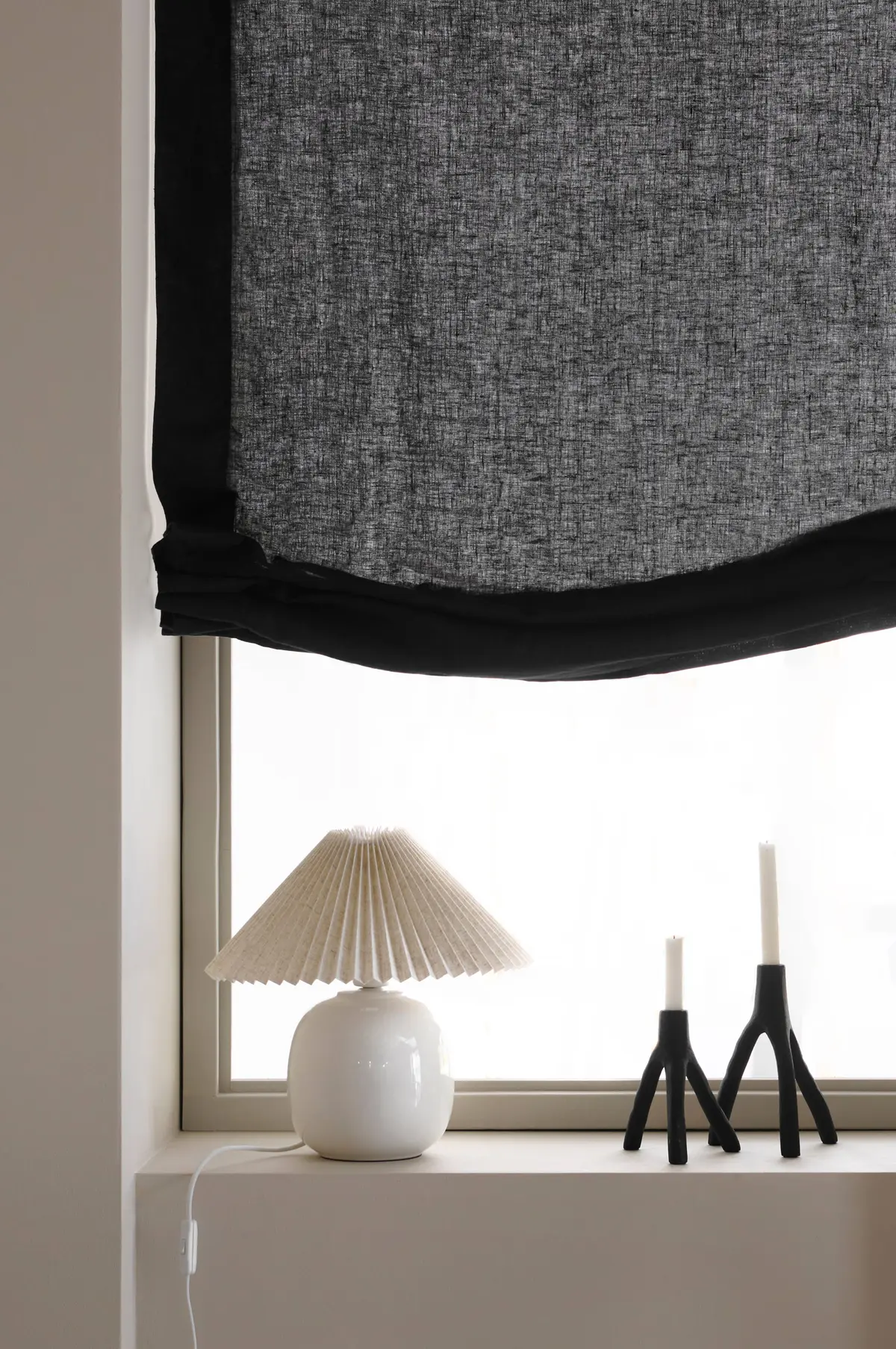 Liftgardin Pembroke i 100% lin Svart