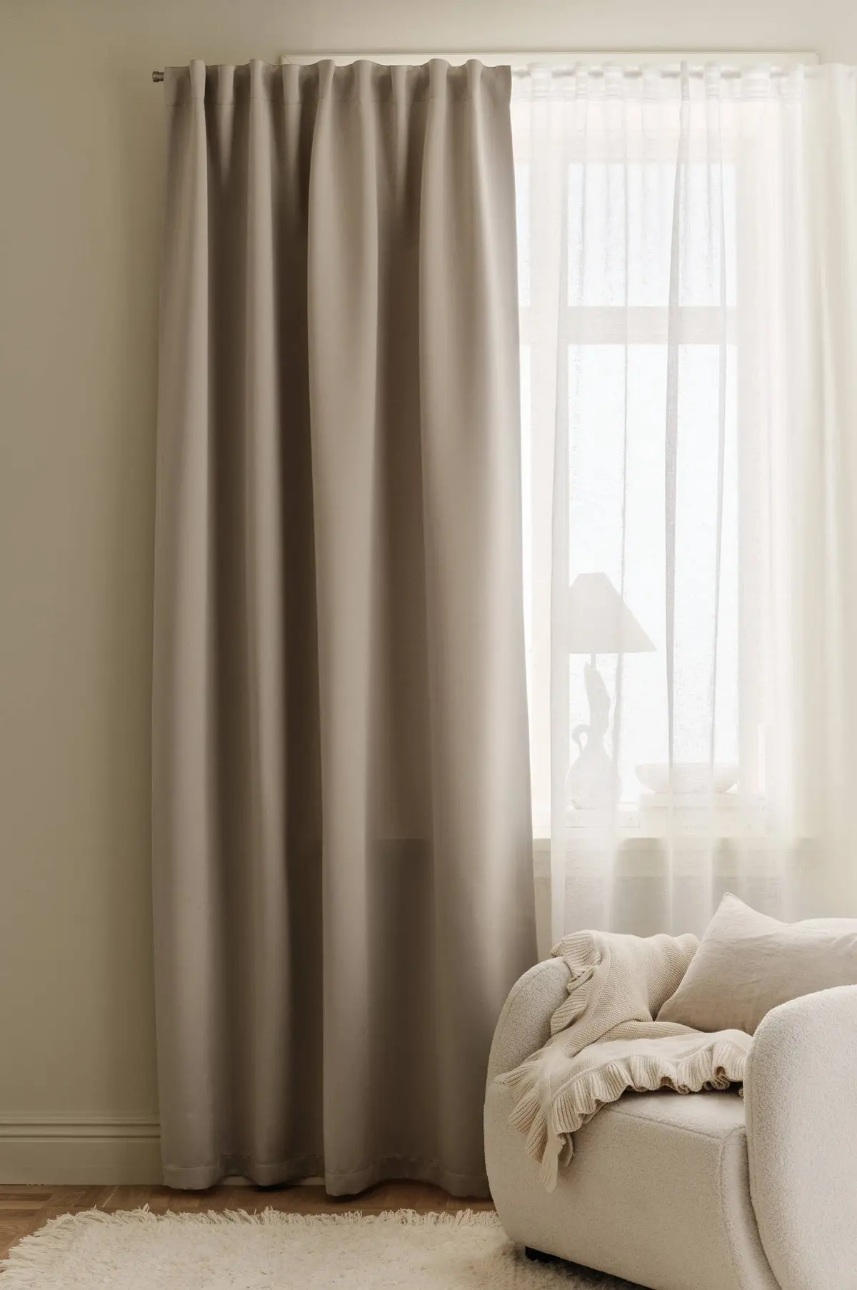 Mørkleggingsgardin Linnie 1-pakning Beige farge