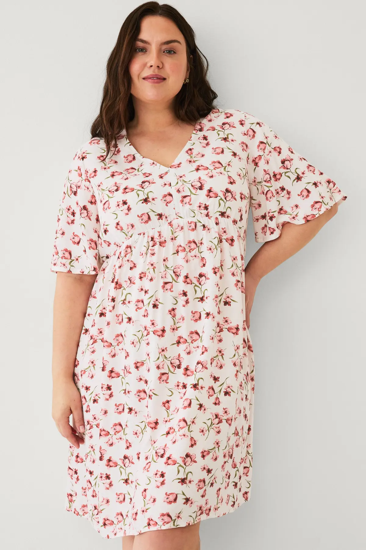 Kjole med cut-off Rosa blomstret