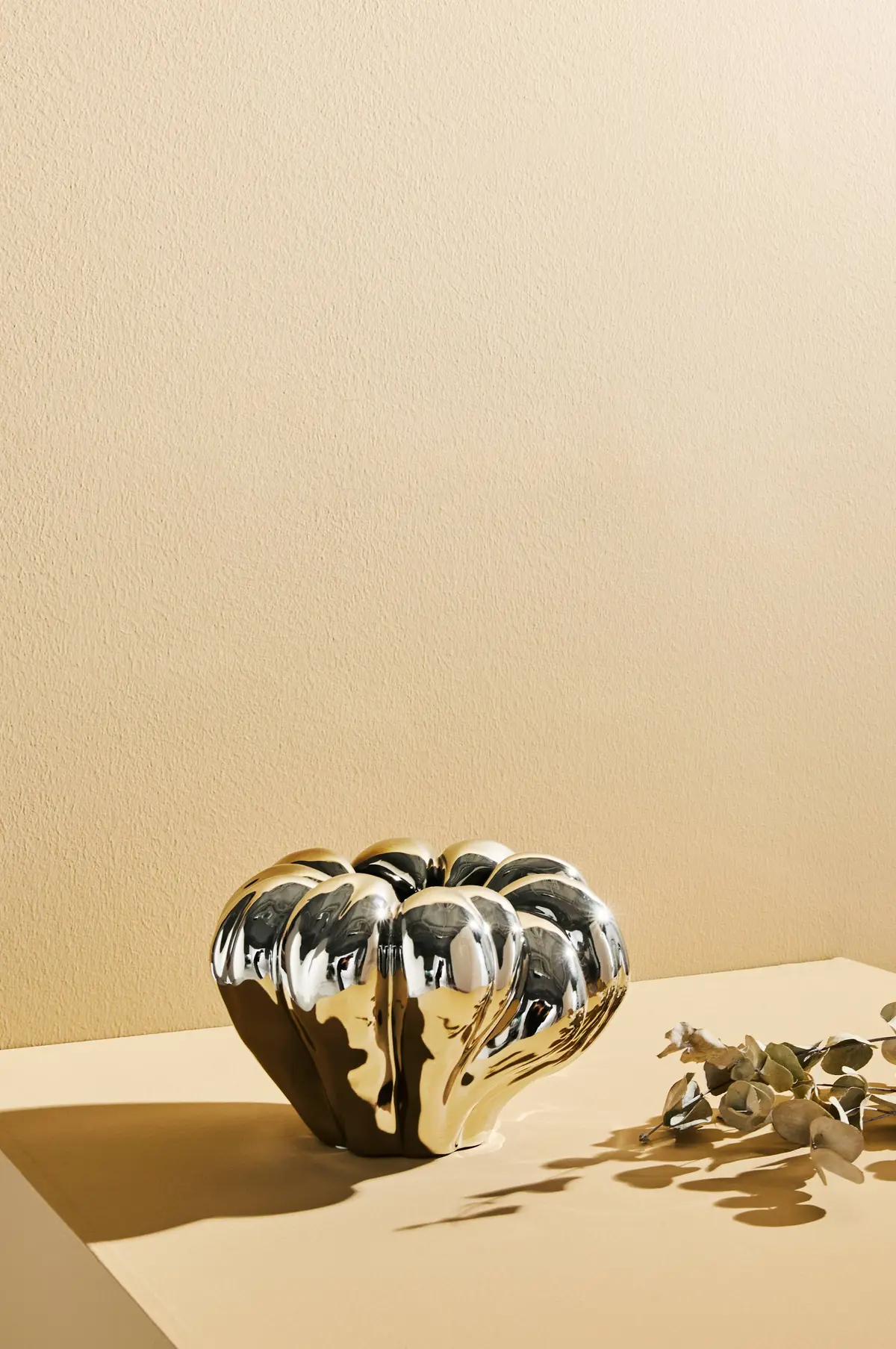 Ruth vase