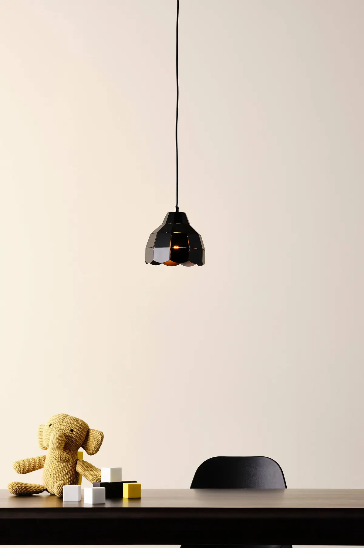 QUENTIN taklampe