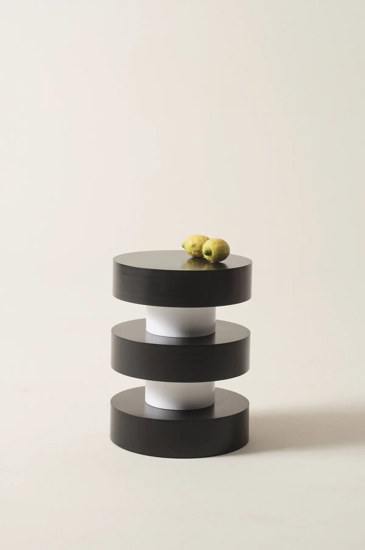 PORTELLO sidebord, diameter 40 cm
