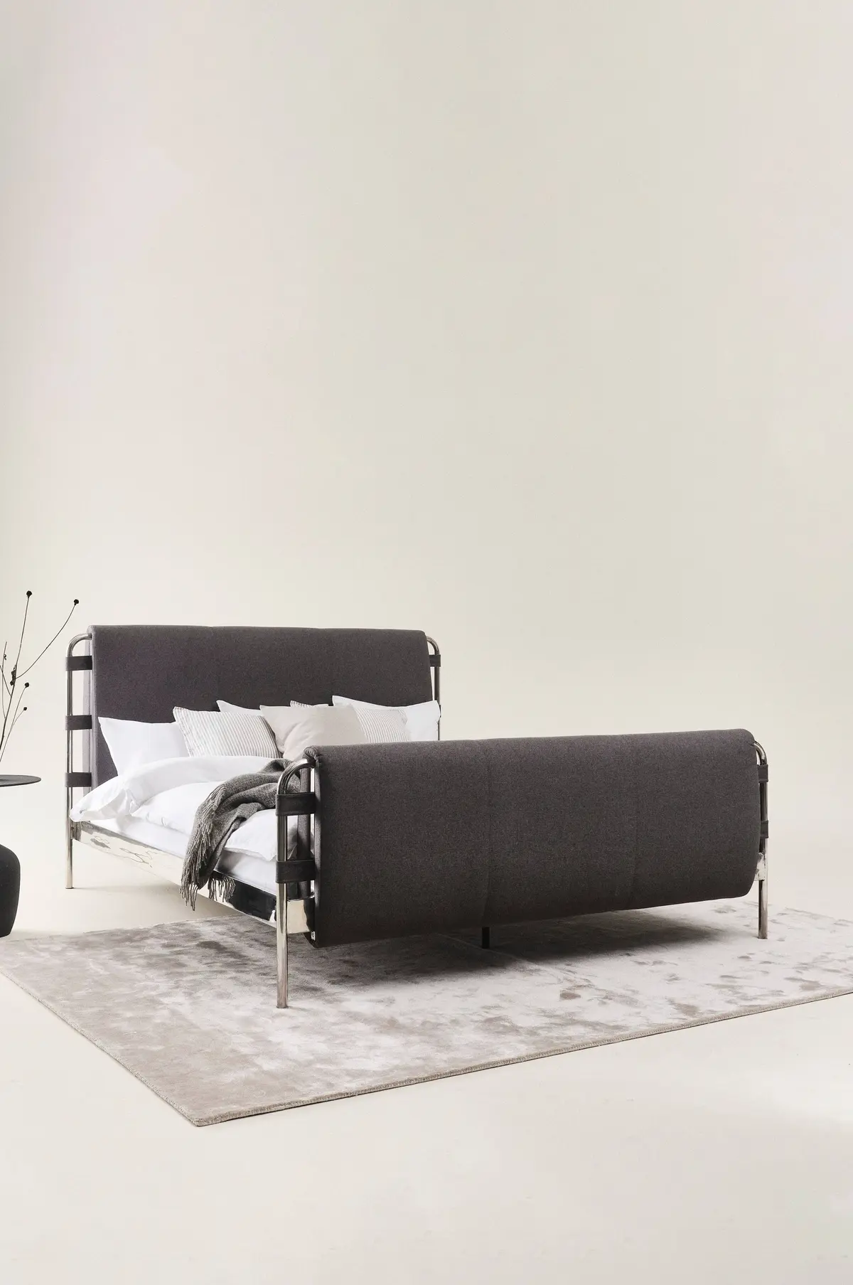 FLOWS sengeramme 180 cm