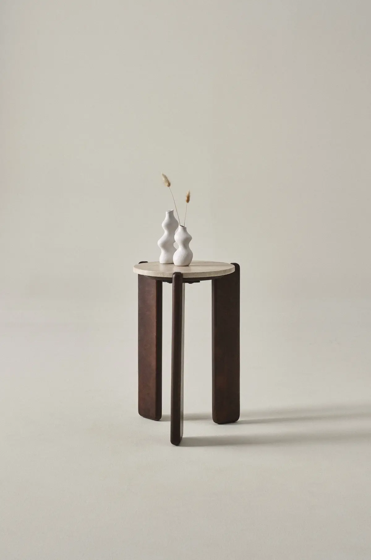 TILOU sidebord