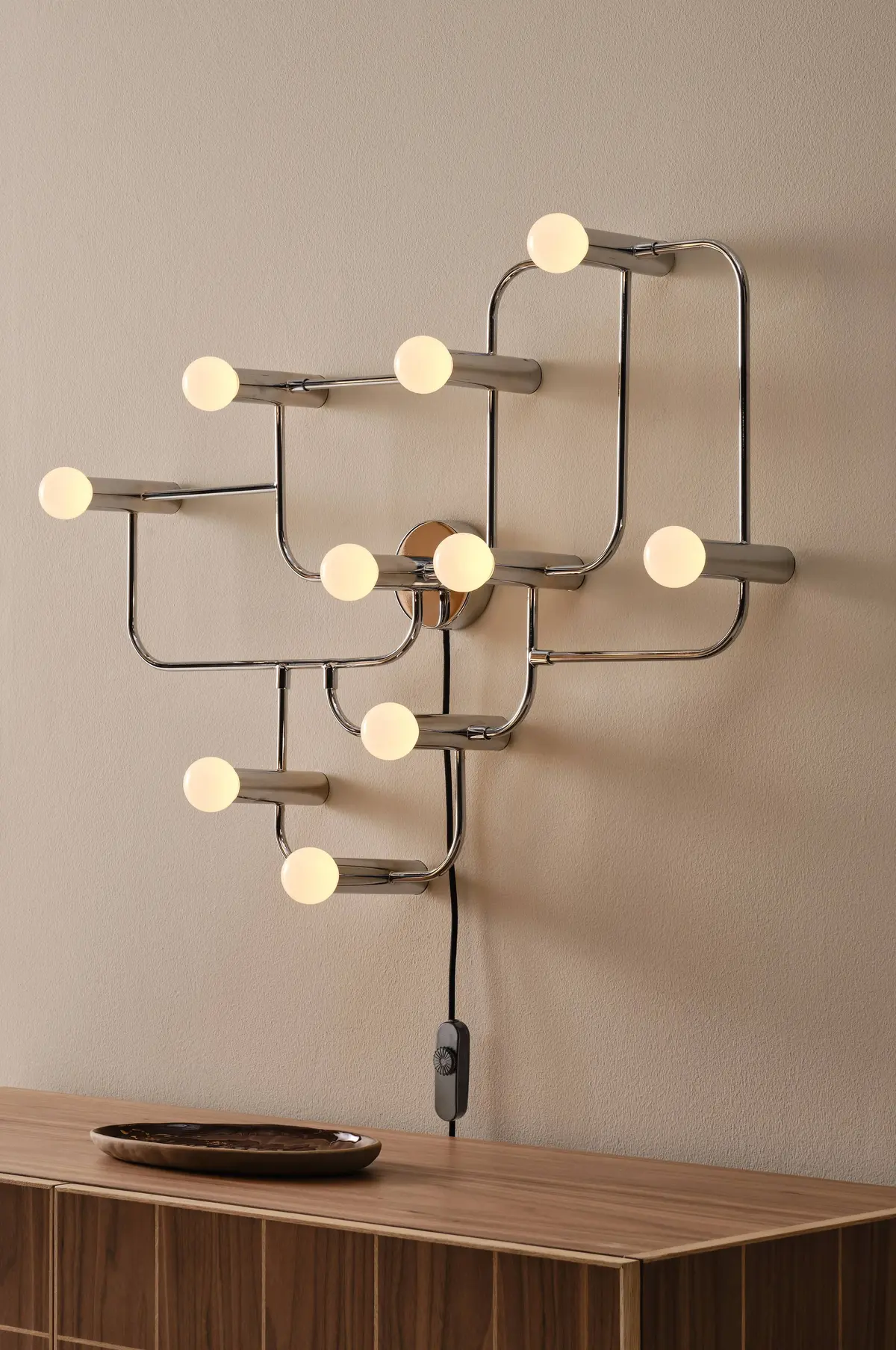 GEOM vegglampe