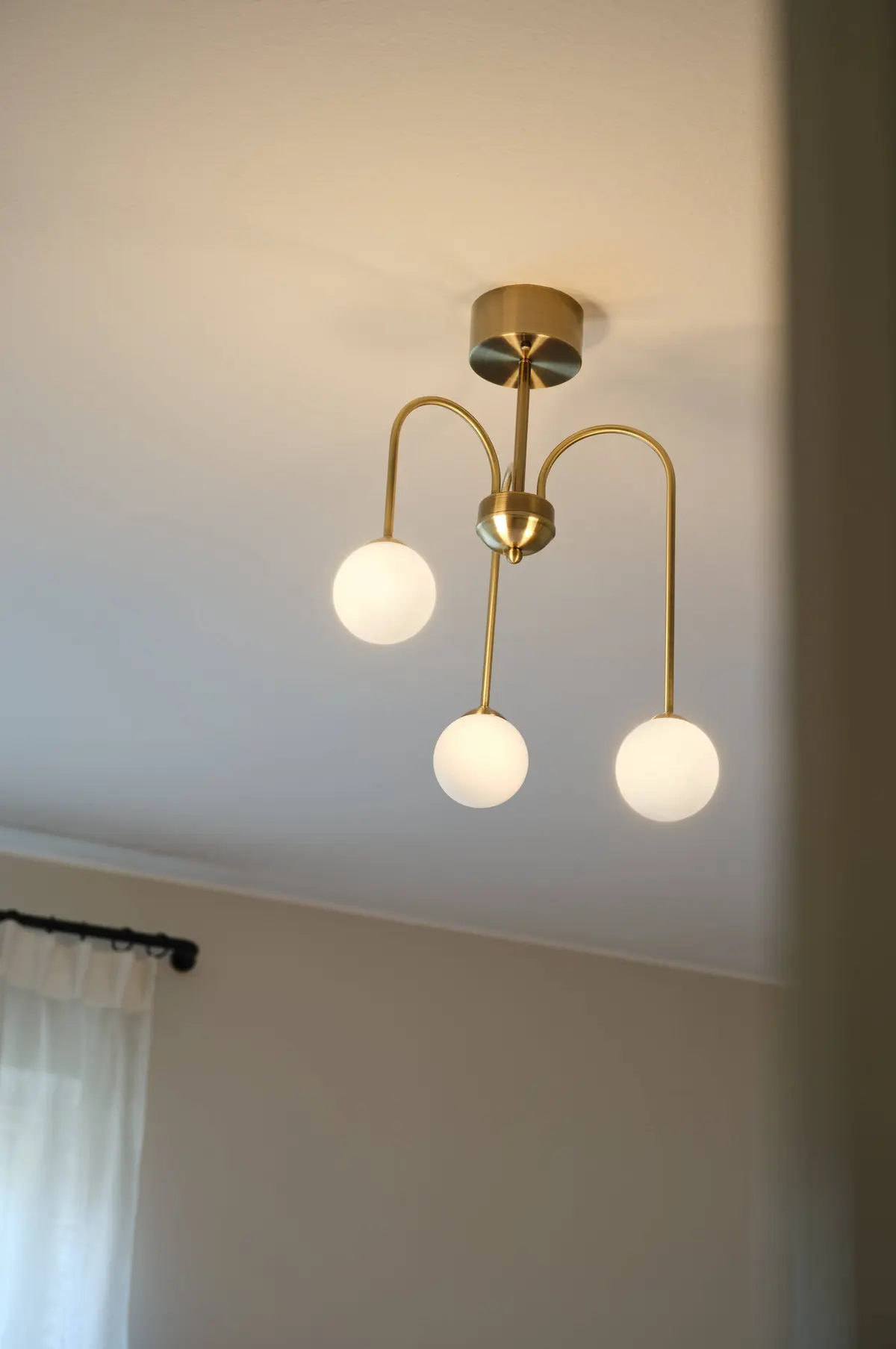 MARNE taklampe 3-armet