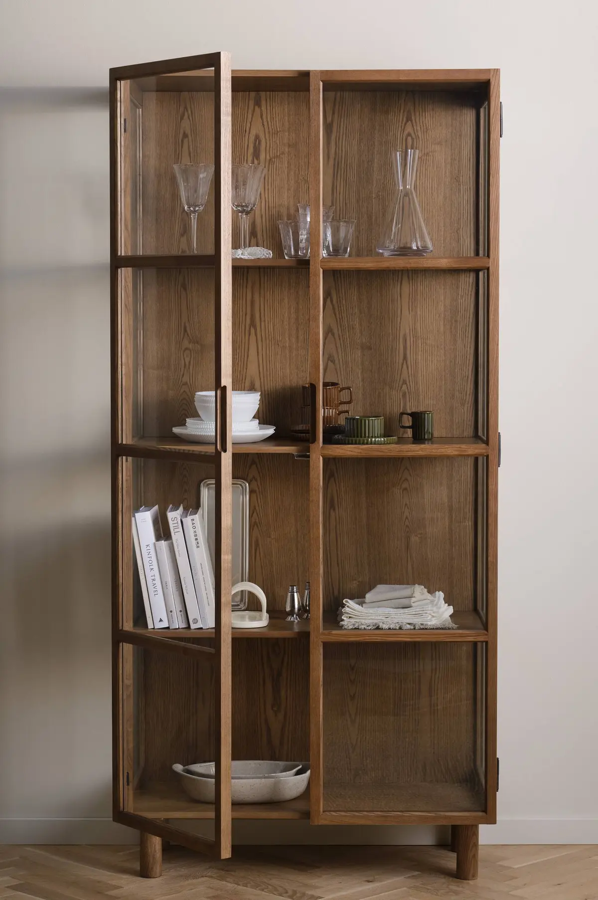 DAFNES vitrineskap  195 cm