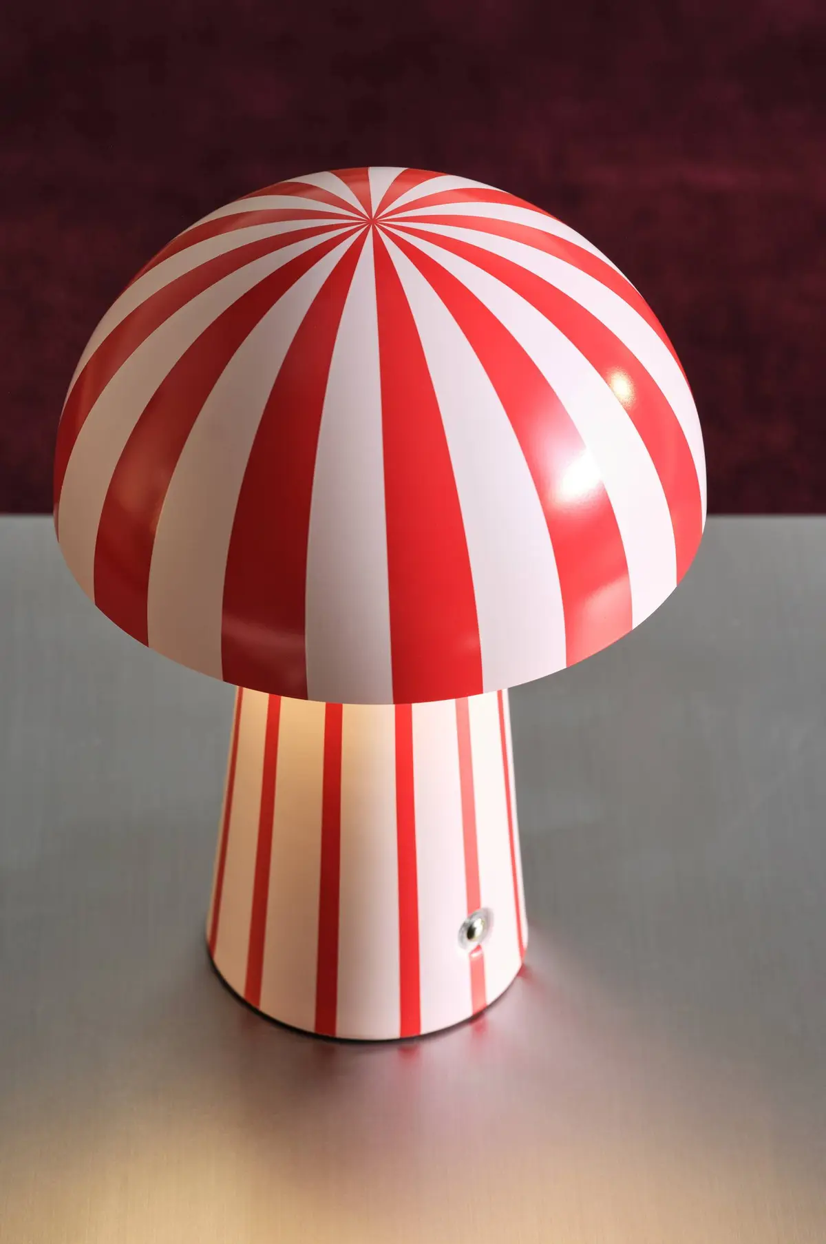 MAJKEN bordlampe bærbar