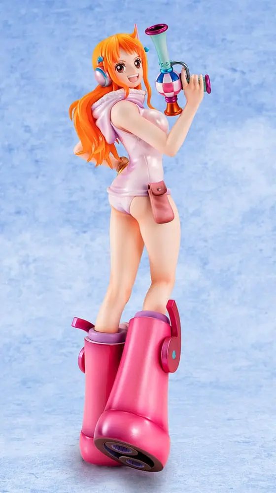 Nami Evolutionary History Portrait of Pirates PVC Statue 25 cm