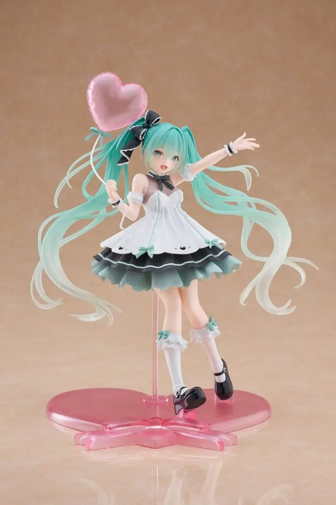 Hatsune Miku Birthday 2025 Party Version AMP+ PVC Figure 21 cm