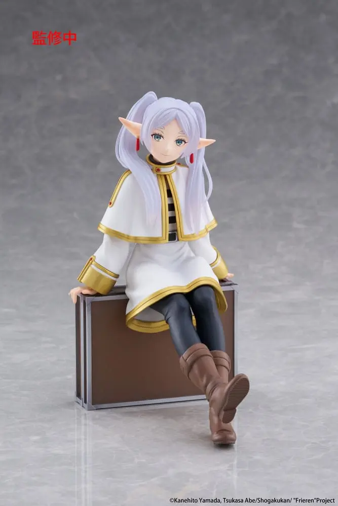 Frieren Trunk Case Version Desktop Cute PVC Statue 13 cm