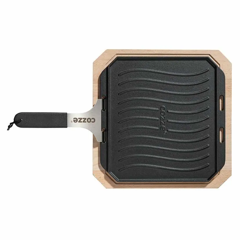 Støpejernspanne Cozze med Treunderlag 330x330 mm