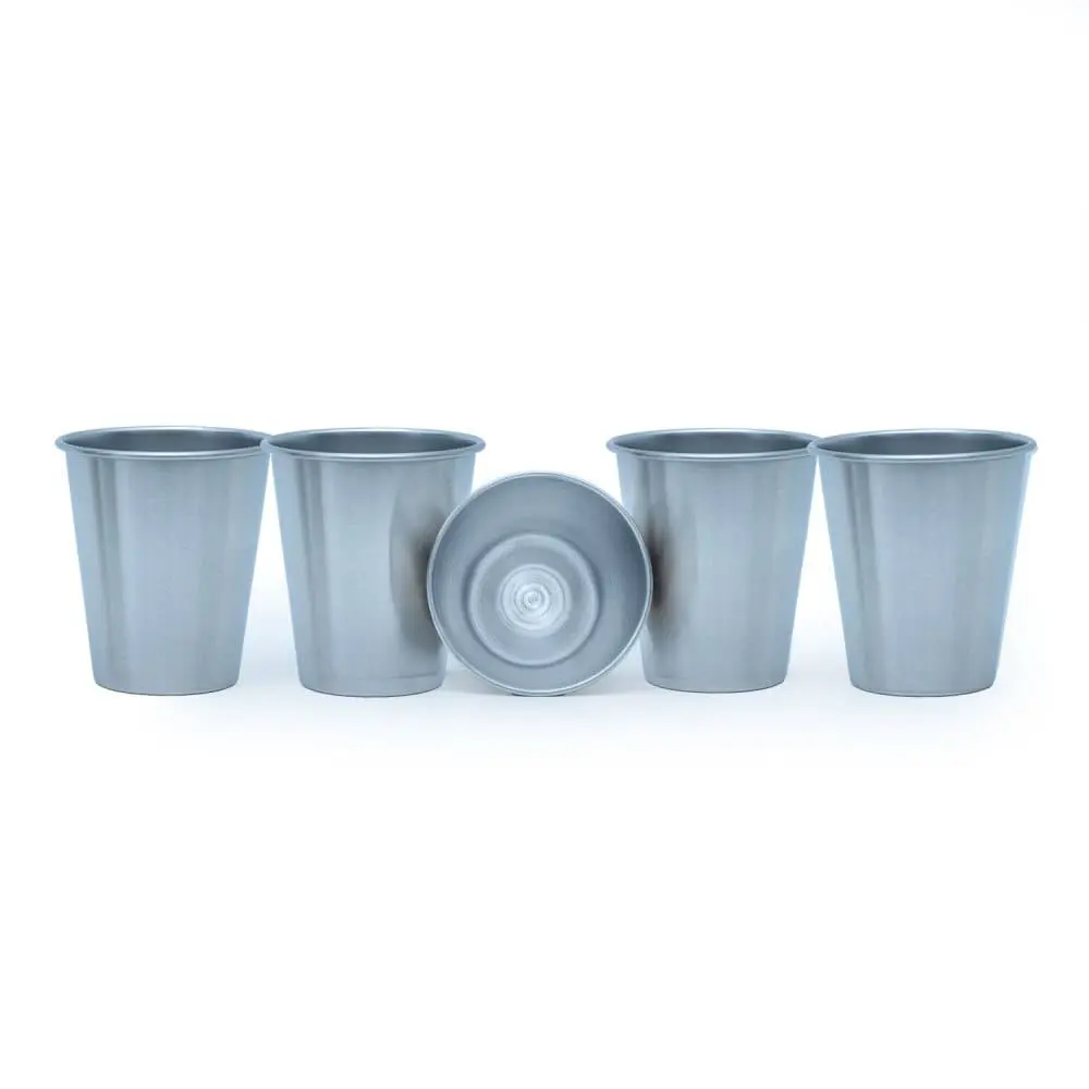 5x Stabelbare Krus i rustfritt stål Camping Utendørs Metallkrus Glass Gjenbrukbar Uten plast Egnet for barn