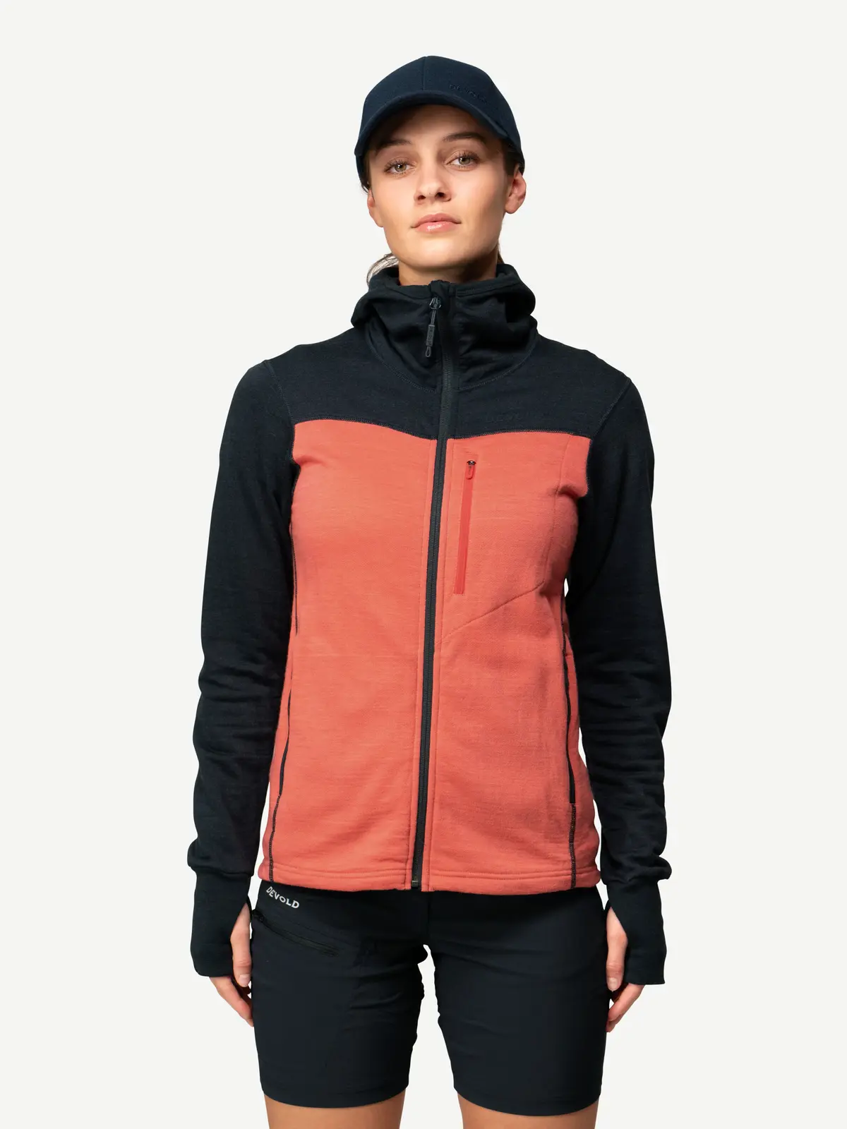 Devold EXPLORER MERINO HOODED JKT MAN