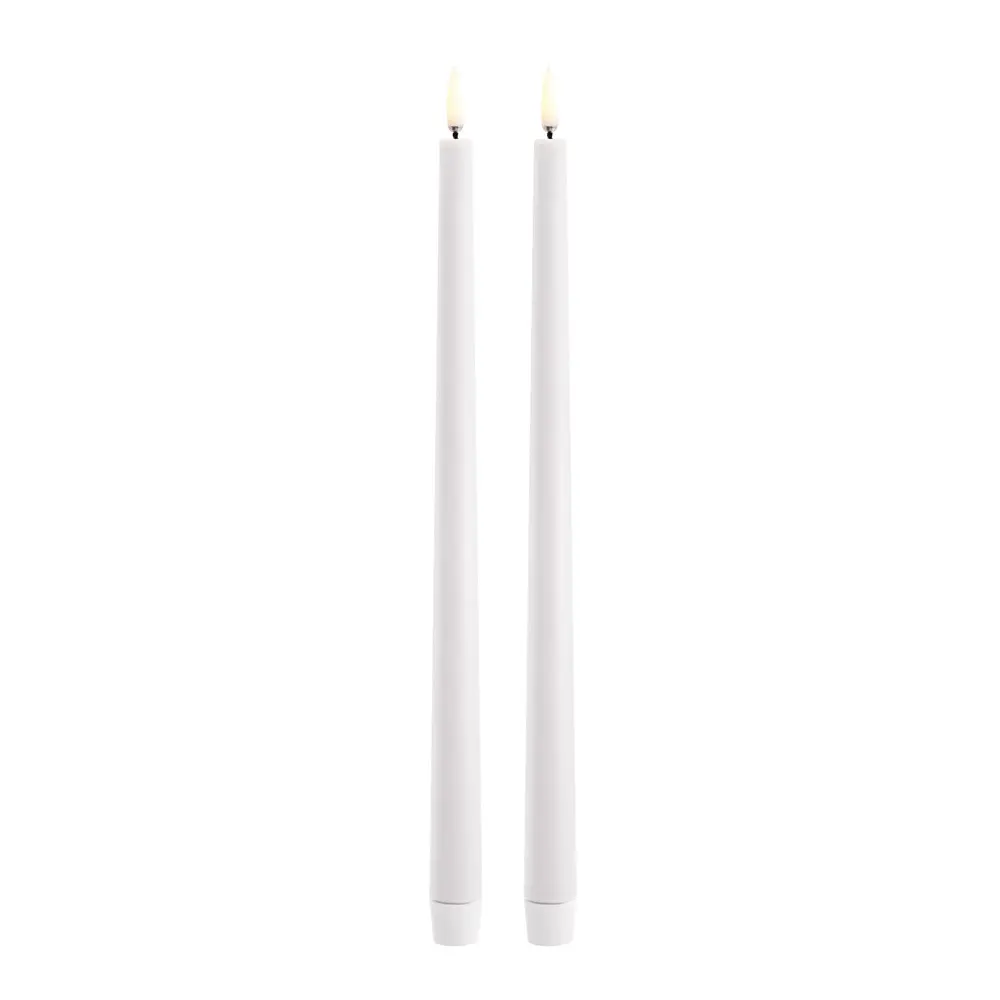 Uyuni Lighting Taper candles slim LED-kronelys 2,3x32 cm 2 stk nordic white