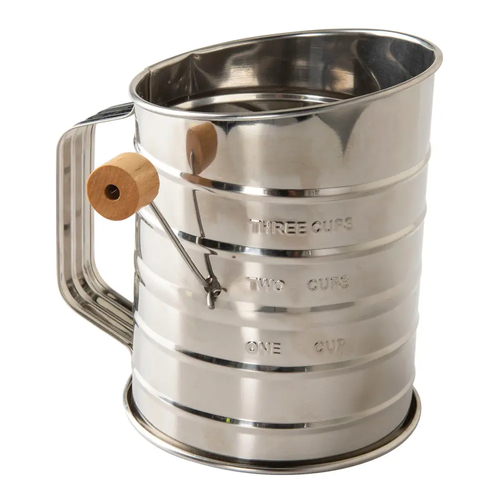 Nordic Ware Melsikt med trehåndtak