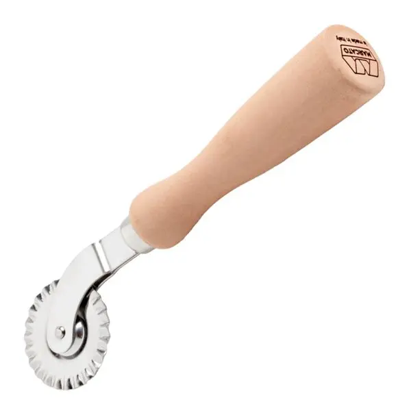 Pastakutter tannet rustfritt stål/tre