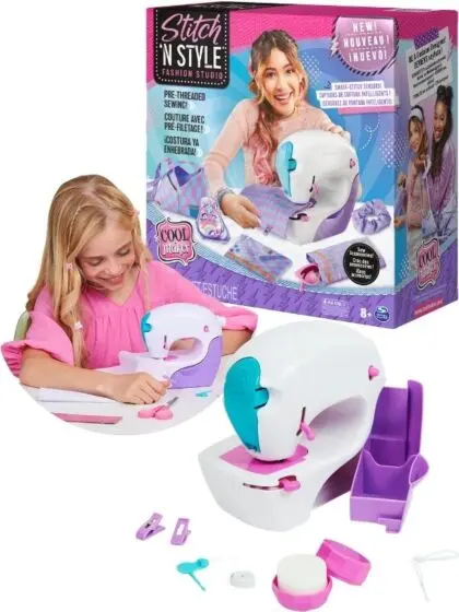 Cool Maker Stitch n Style Fashion Studio symaskin med mønster og tilbehør