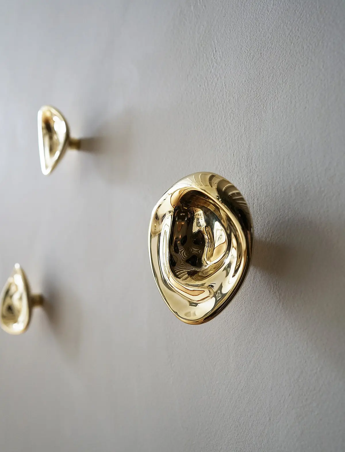Ripple no. 02 (Large, Brass)