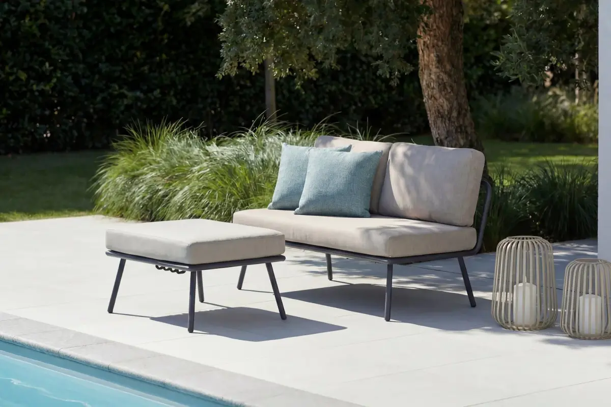 Miami utesofa med pall/bord