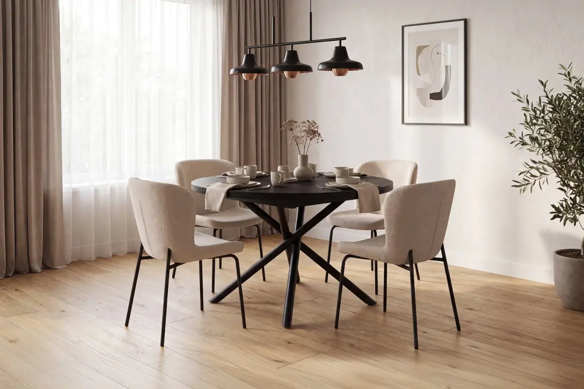 Malin rundt spisebord