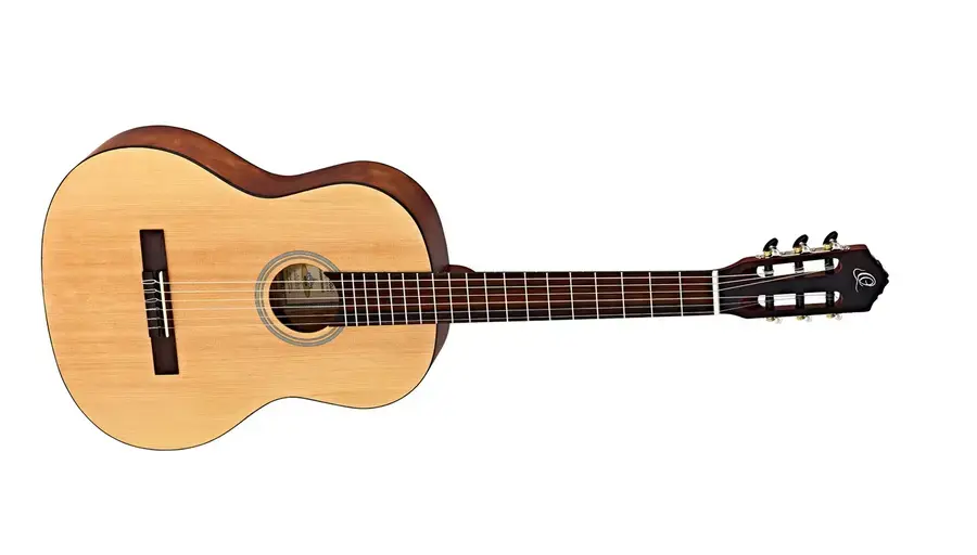 Ortega RST5M Klassisk gitar 4/4