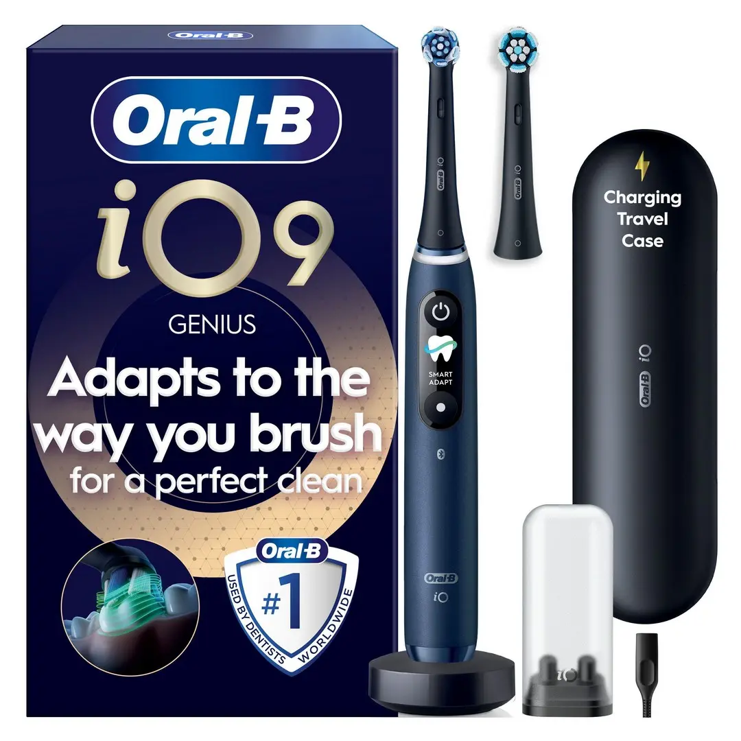 Oral-B iO9 Sapphire Blue, Charging Travel Case,