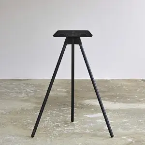 Tons Laptop Stand med Holder til Smartphone Mattsvart