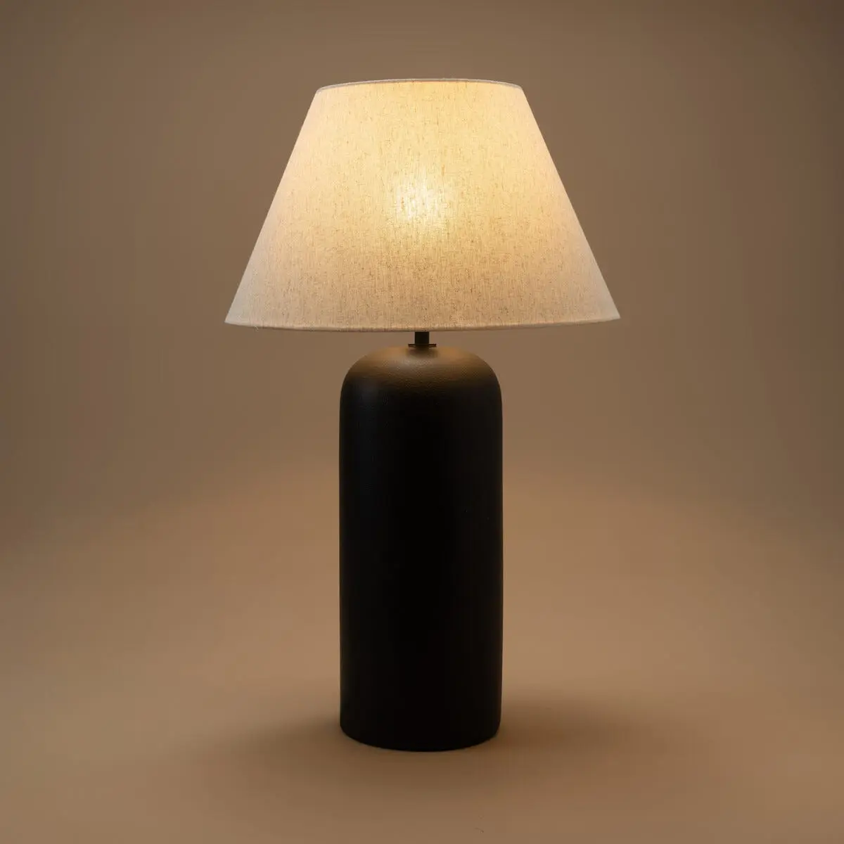 Valfrid stor bordlampe keramikk svart, 66,5 cm, Northlight