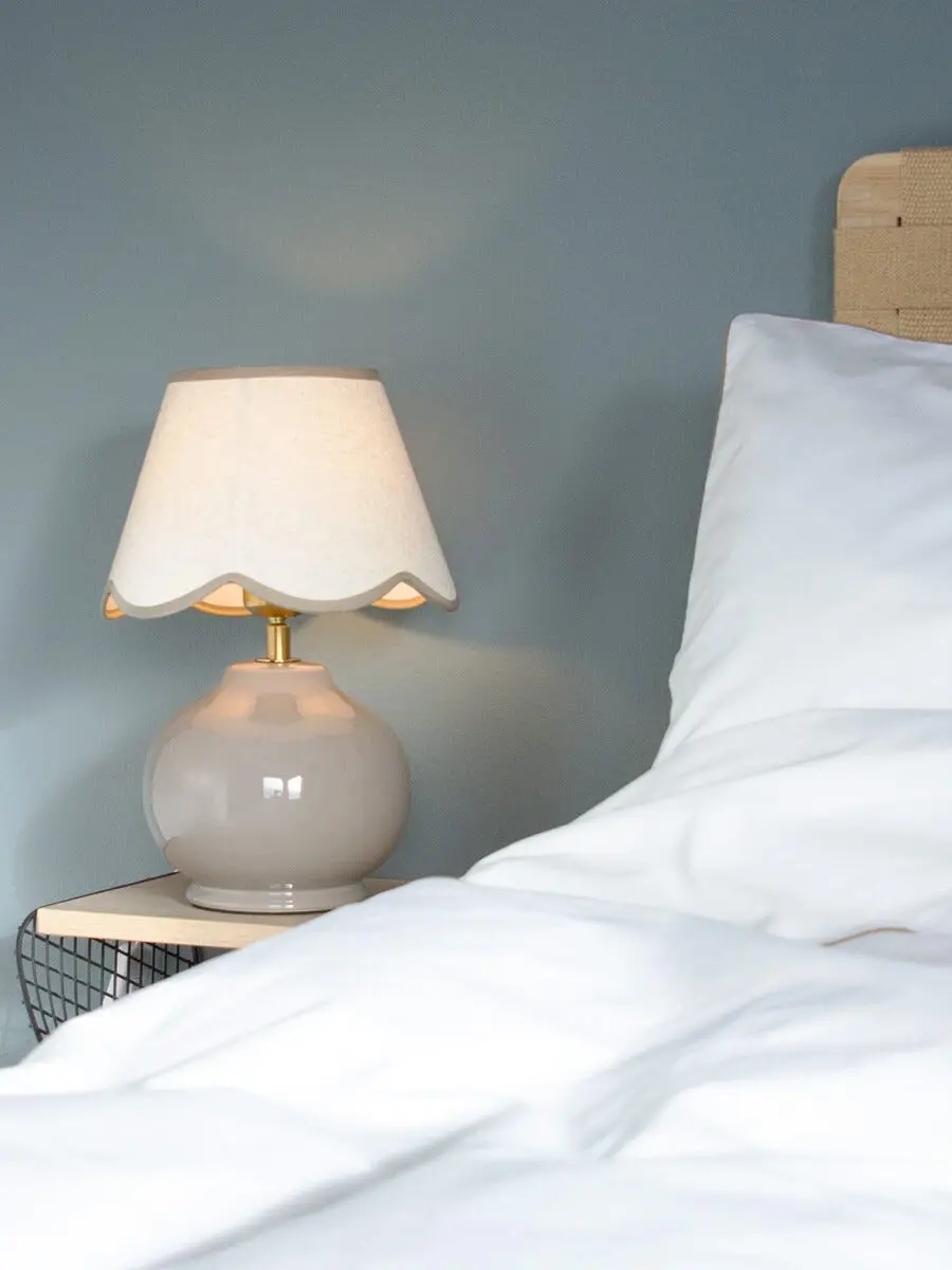 PR Home Nell bordlampe keramikk nougat 35 cm