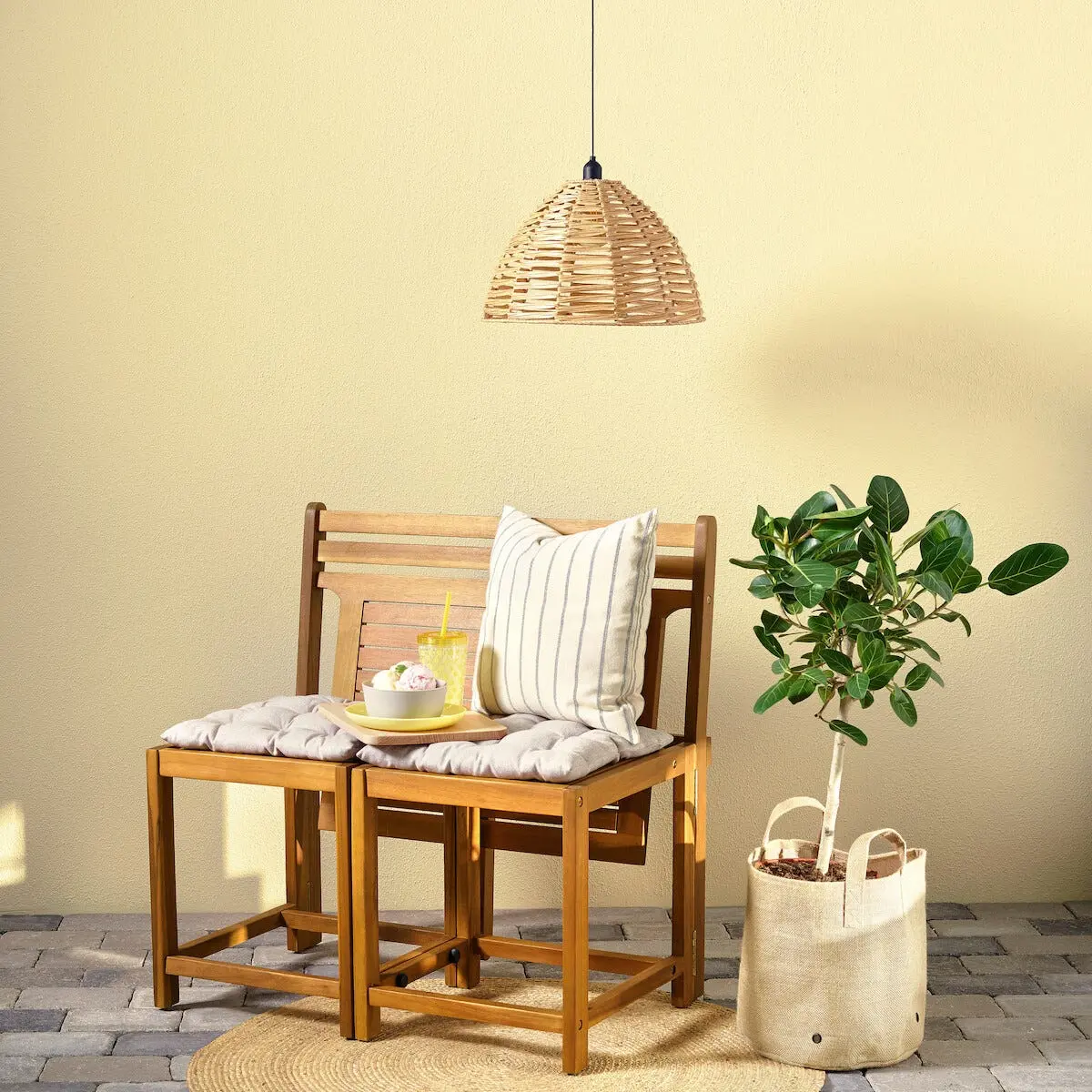 Northlight utendørs taklampe solcelle kunstrotting 40 cm