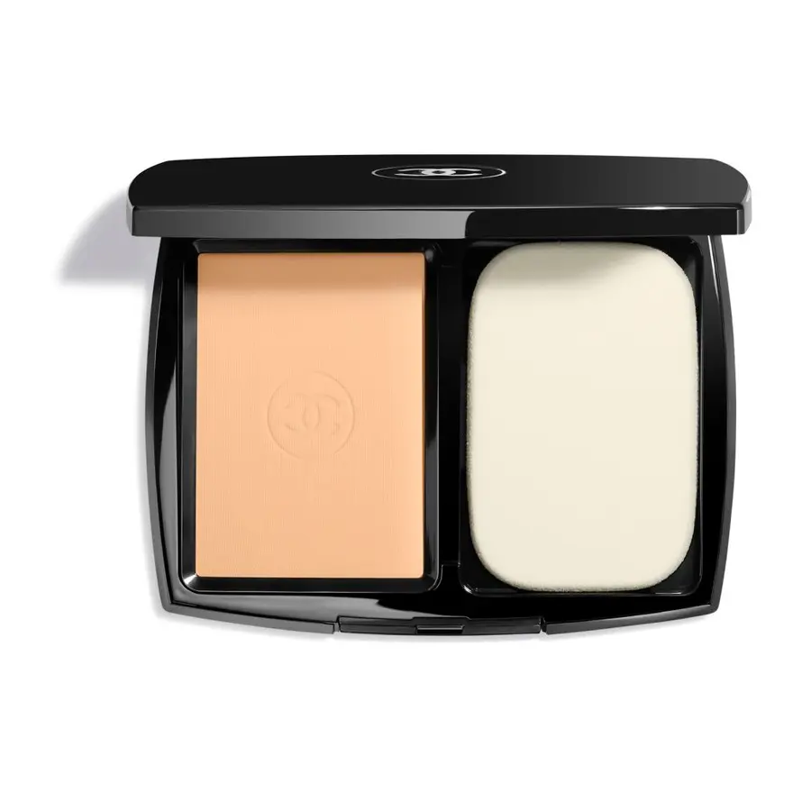 CHANEL Ultrawear – All–Day Comfort Flawless Finish Compact Foundation B50
