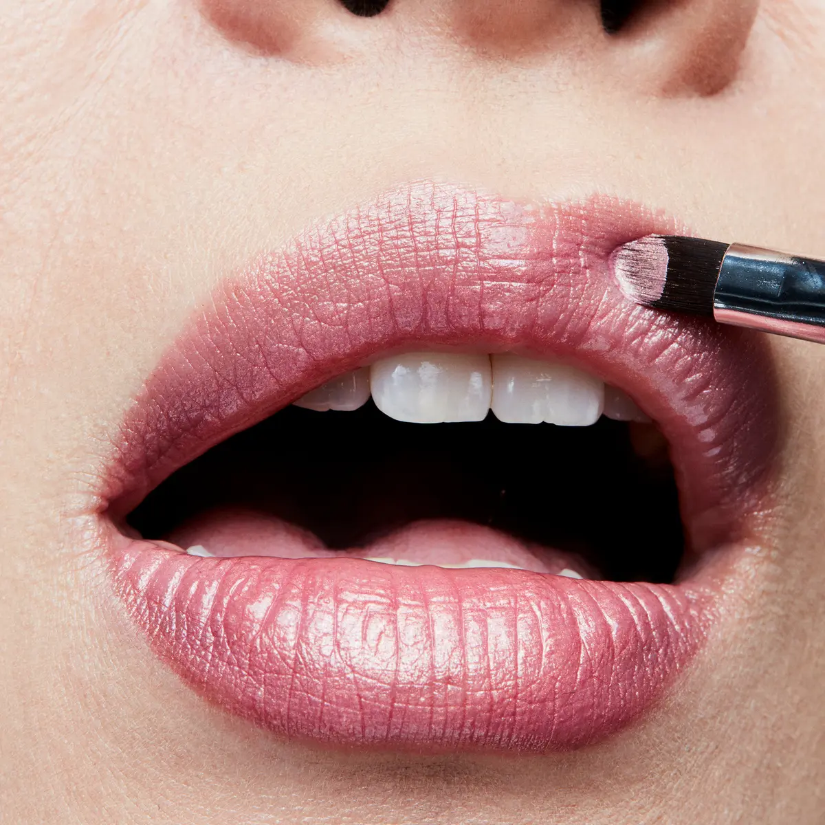 MAC Frost Lipstick Fabby