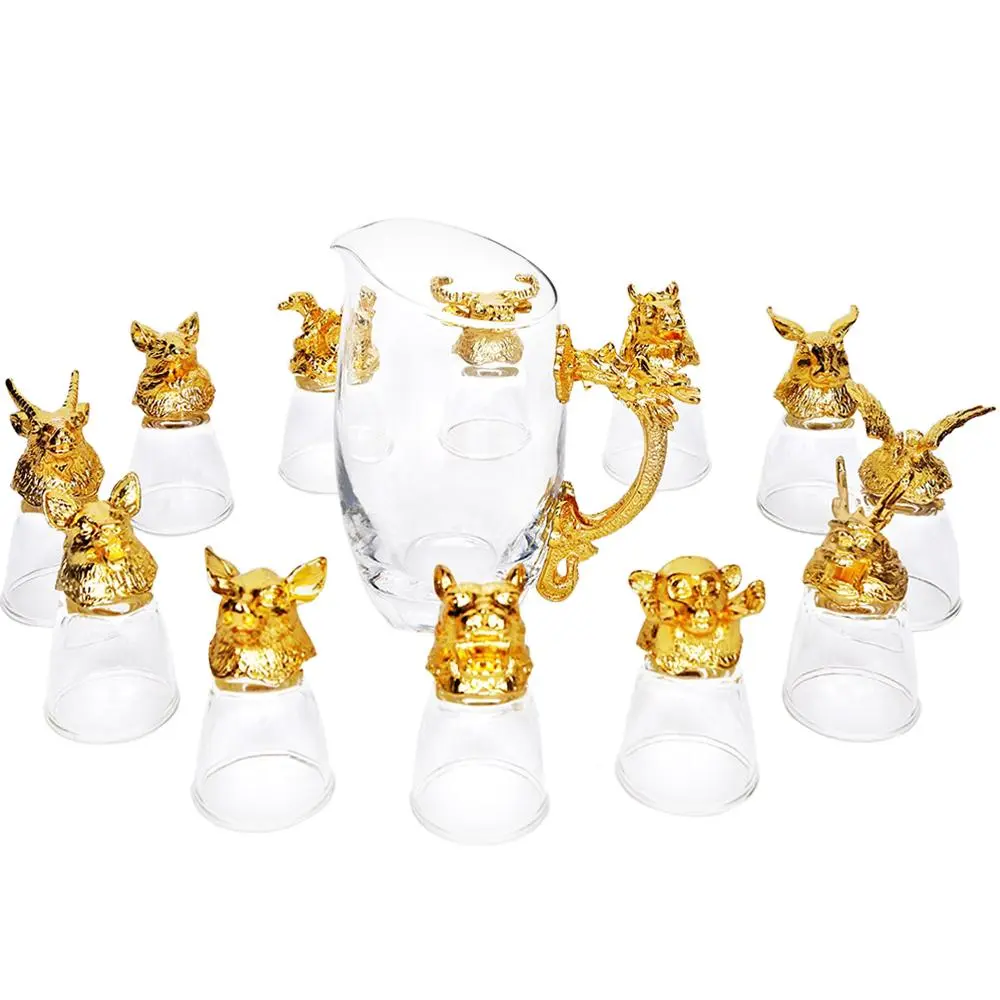 Chinese Zodiac, Karaffelsett med 12x Glass - Gull