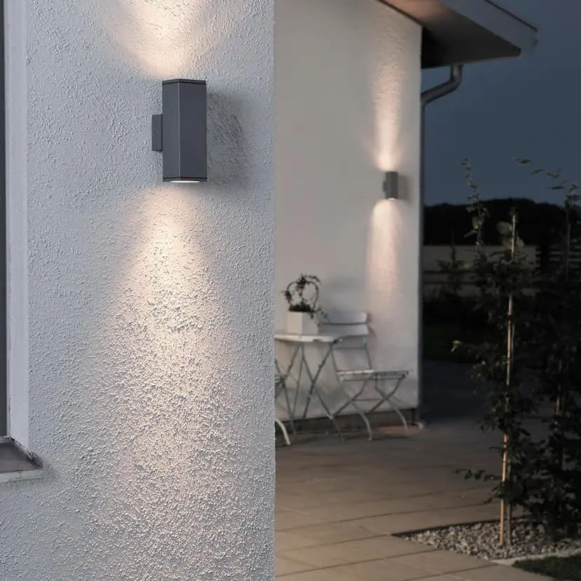 Vegglampe Gnosjö Konstsmide Monza Opp/ned Kvadratisk GU10 Mørkgrå