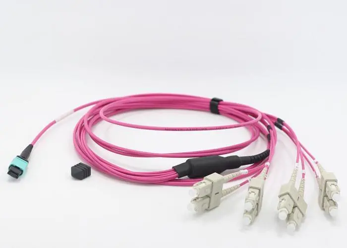 LinkIT - MTP/MPO-B OM4 8c 15m USConec
