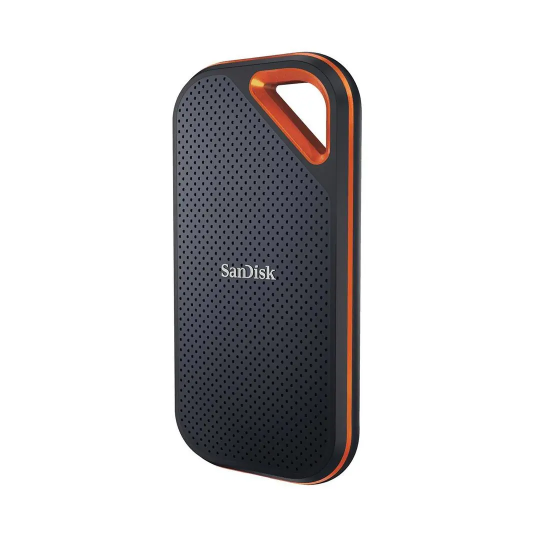 SANDISK - EXTREME PRO 4TB PORTABLE SSD READ/WRITE UP TO 2000MB/S USB 3. EXT