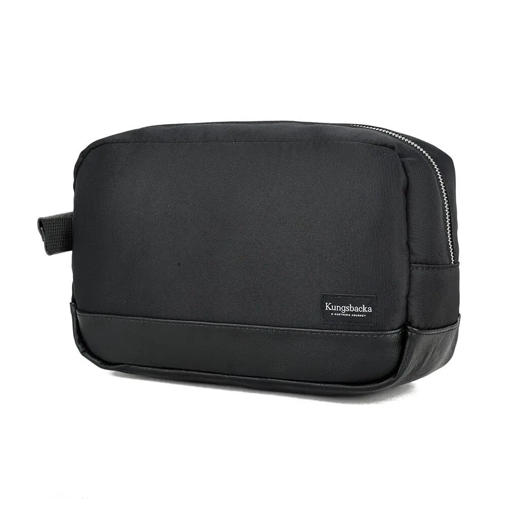 KUNGSBACKA - Toilet Bag Filippa Black 1,2L