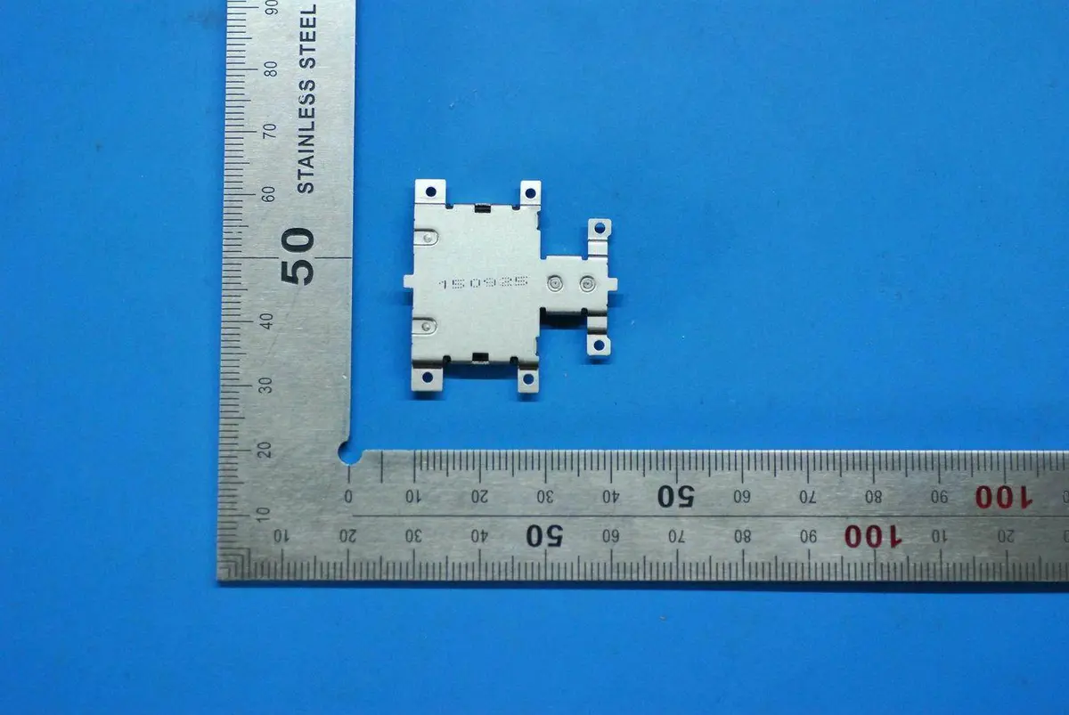 Lenovo - Blade3-10 Sliding-Hinge 0.4