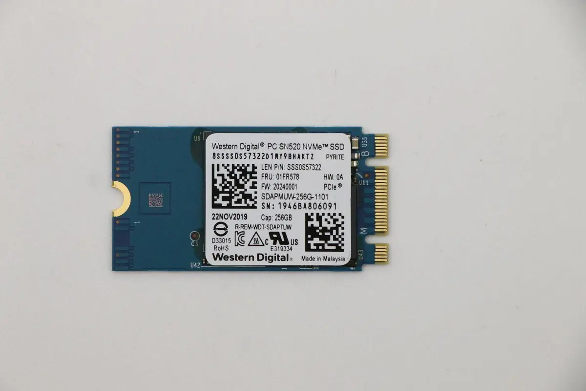 Lenovo - WD PC SN520 - SSD - 256 GB - PCIe 3.0 x2 (NVMe) - FRU