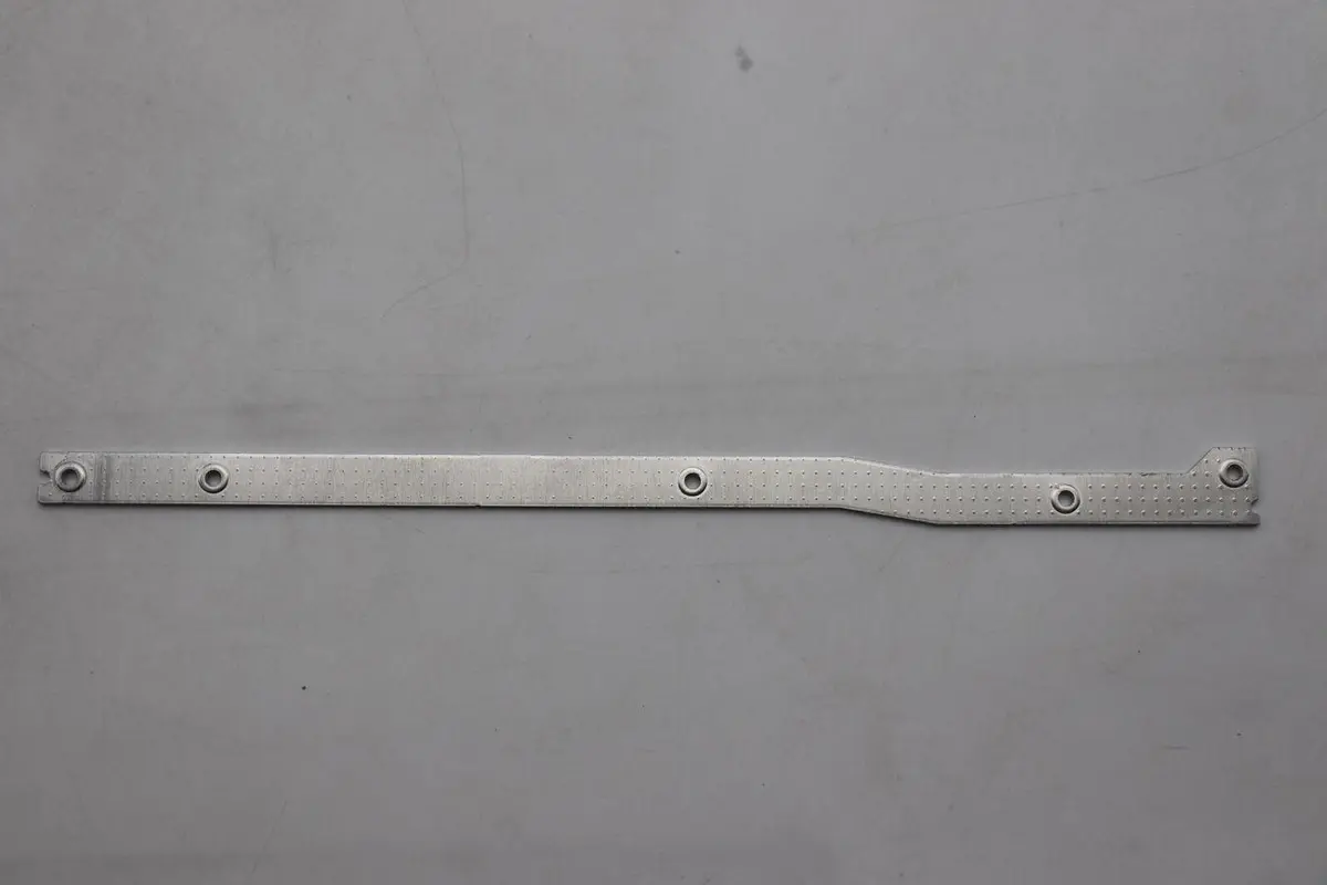 Lenovo - BRACKET BRACKET L82YQ R