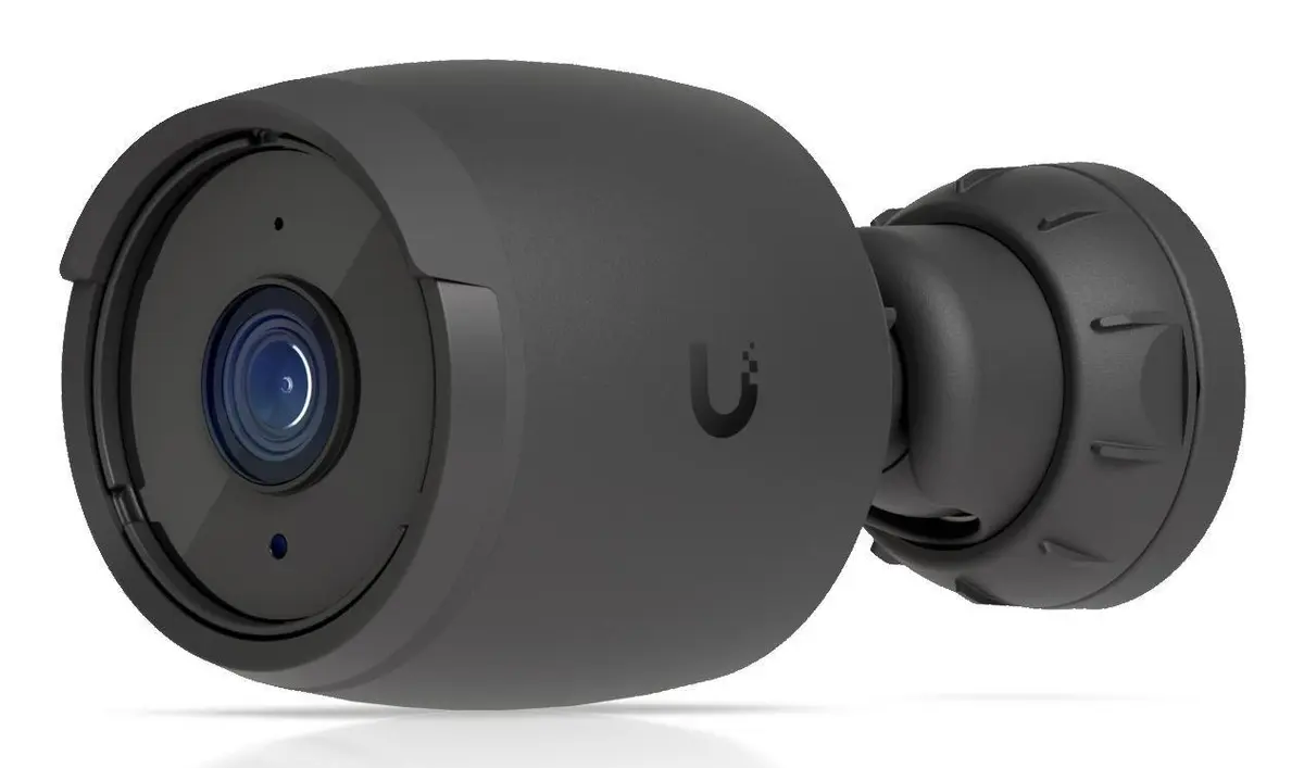 Ubiquiti - All-weather 4K PoE camera
