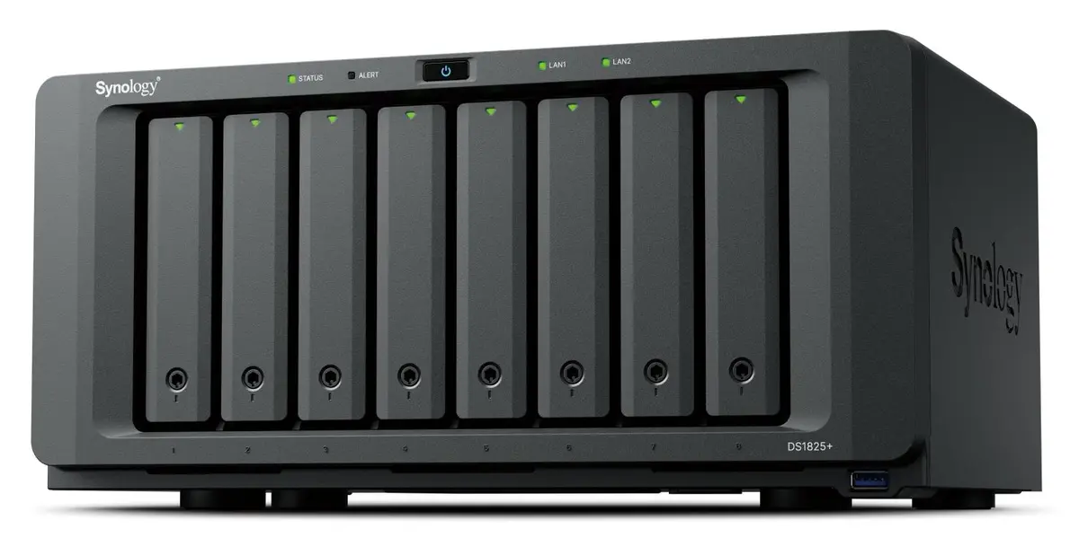 SYNOLOGY - Bundle DS1825+ + 8xHAT3310-12T Plus Series