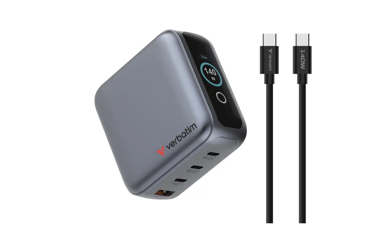 Verbatim - 140W Mini GaN-lader m/display 4 utganger - 2x USB-C opptil 140W, 1x USB-C opptil 40W, 1x USB-A opptil 30W