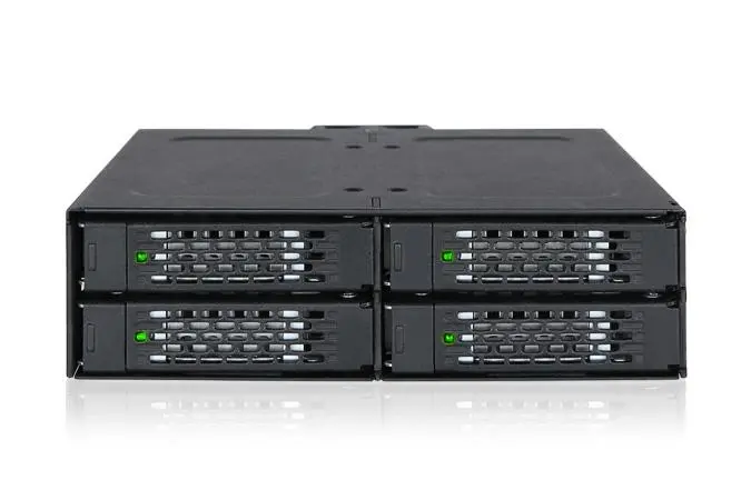 Icy dock ToughArmor MB873MP-B V2 - storage drive cage - PCIe 4.0