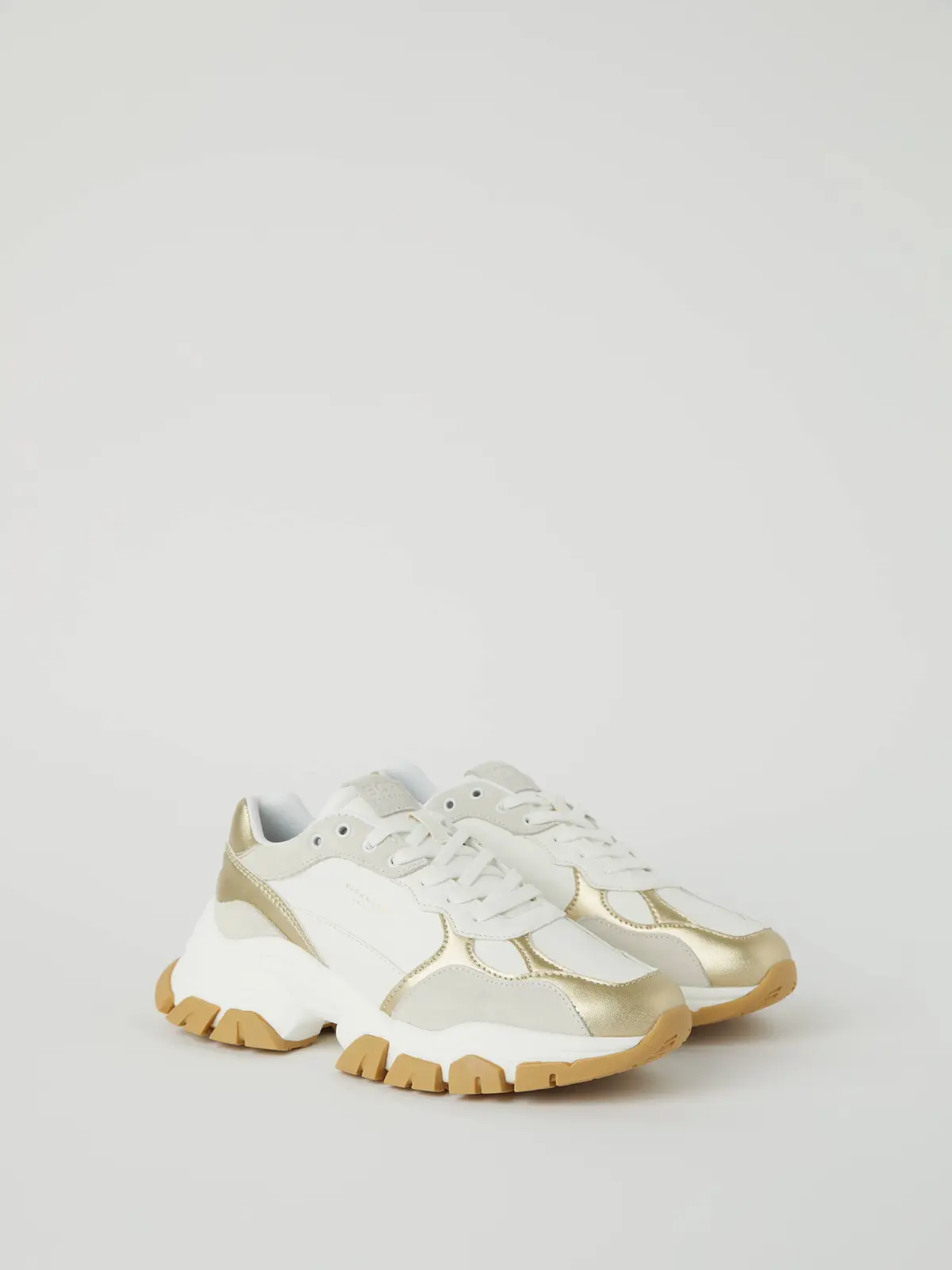 Women's Matt Metallic Sneakers R2600