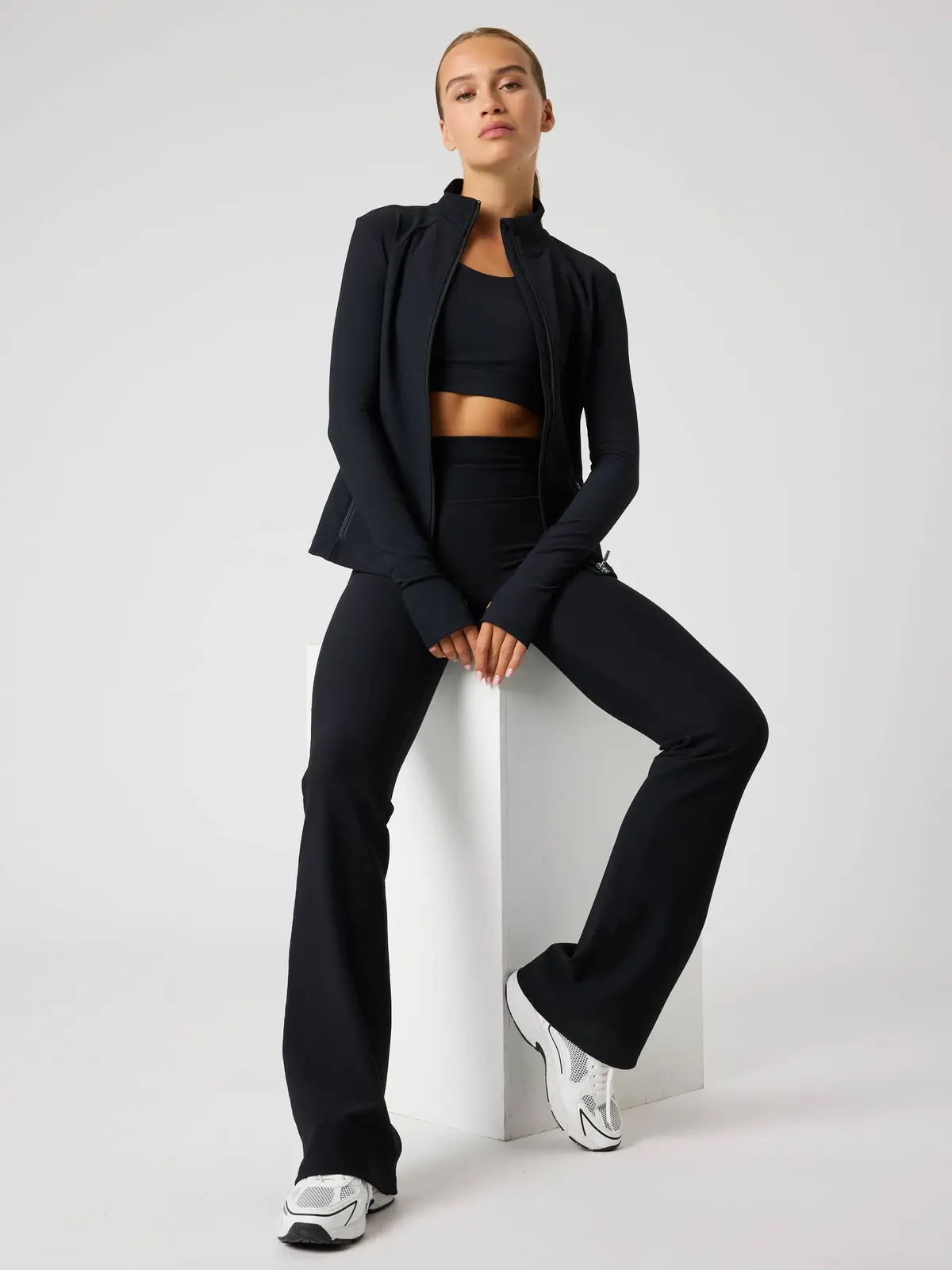 Studio Premium Ribbed Midlayer