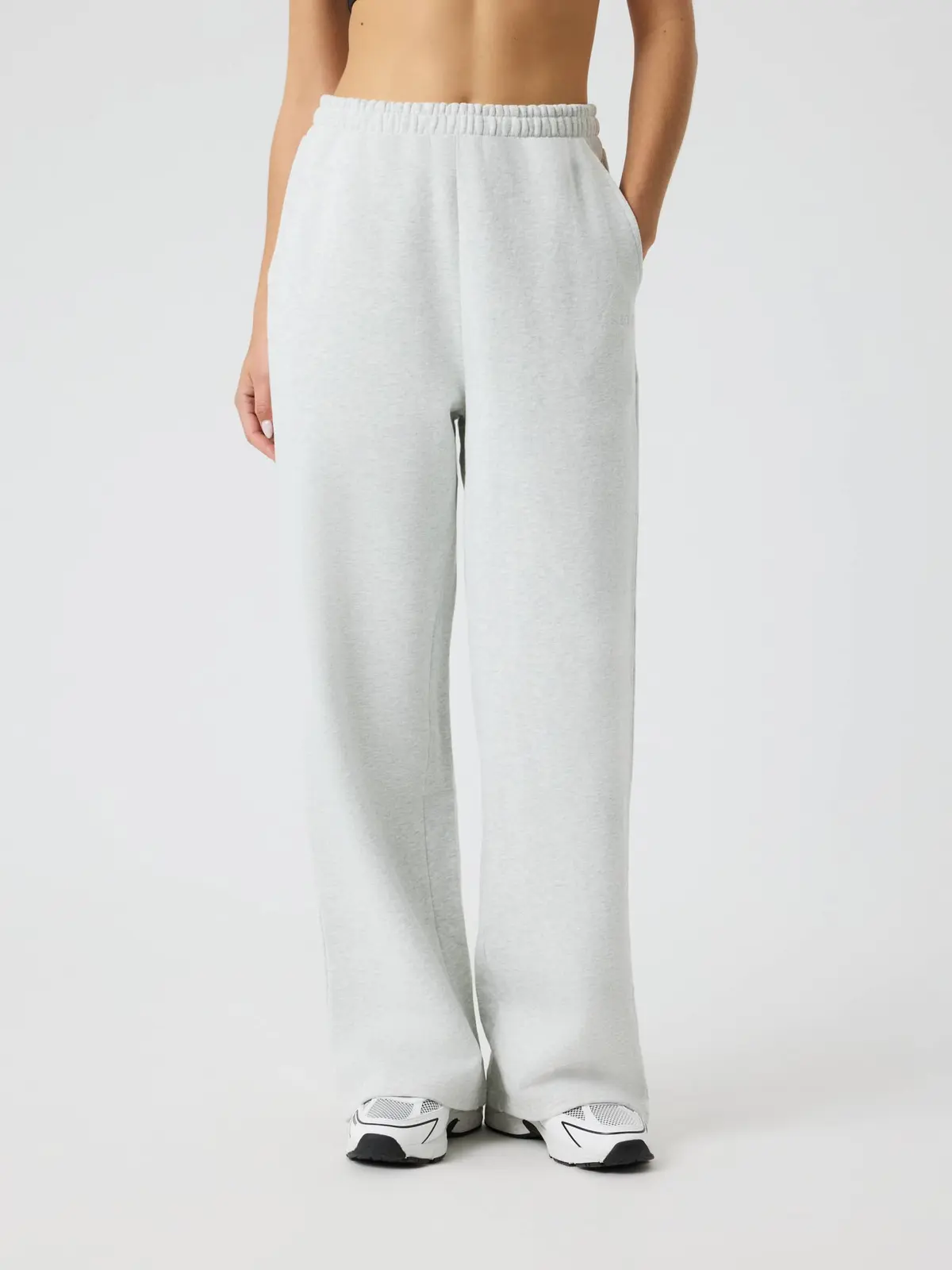 Studio Oversized Straight Sweatpants